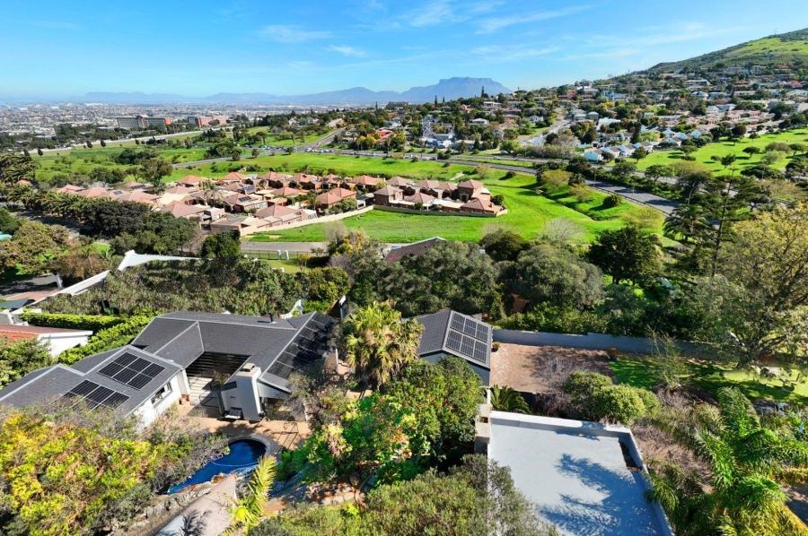4 Bedroom Property for Sale in Loevenstein Western Cape